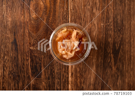 Ginger syrup Ginger syrup 78719103