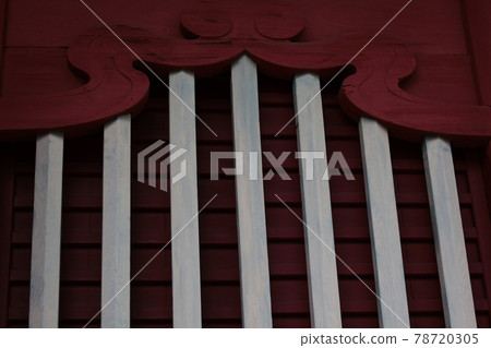 Covering lattice of the front side window of Hashimoto Yakushido in the precincts of Sensoji Temple in Tokyo Covering lattice of the front side window of Hashimoto Yakushido in the precincts of Sensoji Temple in Tokyo 78720305