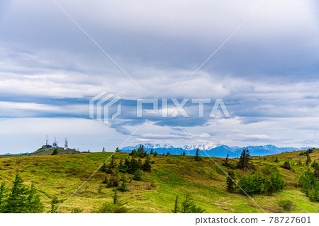 (Nagano Prefecture) Utsukushigahara Plateau, overlooking Ougatou from Monomiishiyama 78727601