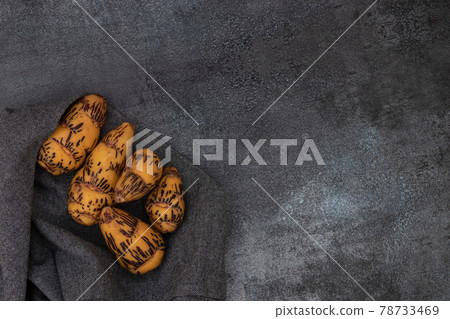 Oca, tuber used in Peruvian cuisine 78733469