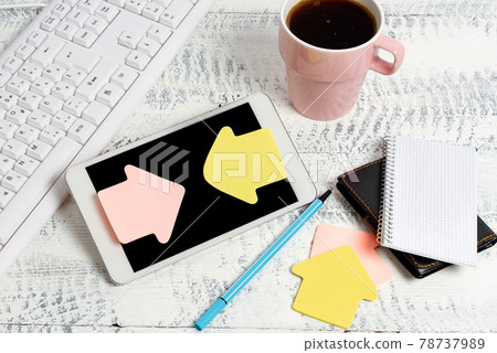 Wireless Communications Voice Video Calls Writing Important Notes Global Connection Online Connections Internet Search Email Reading Writing Office Productivity Wireless Communications Voice Video Calls Writing Important Notes Global Connection Online Connections Internet Search Email Reading Writing Office Productivity 78737989