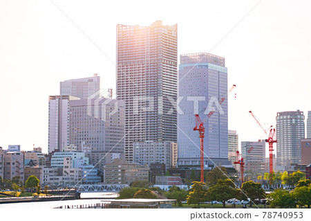 橫濱紅磚倉庫大廈大廈地標大廈高層大廈海景日落日落 78740953