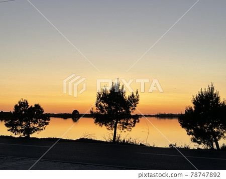 Beautiful sunset background. Summer holidays concept. Text  78747892