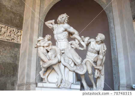 Vatican treasures 78748315