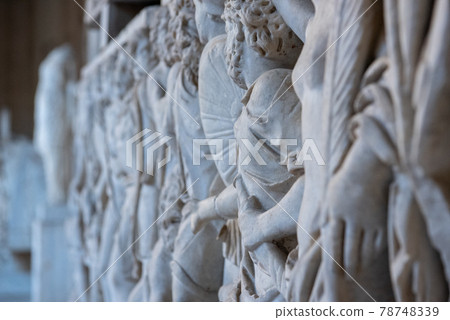 Vatican treasures 78748339