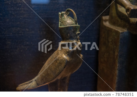 Vatican treasures 78748351