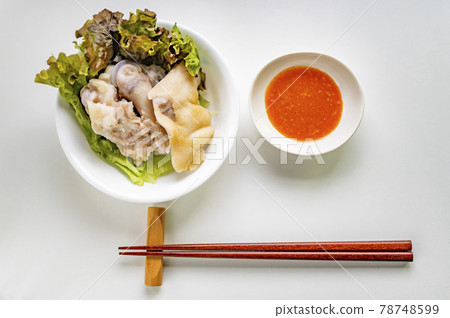 Pig's trotter, which is often eaten in Korea, China, Taiwan, Okinawa, etc. Pig's trotter, which is often eaten in Korea, China, Taiwan, Okinawa, etc. 78748599