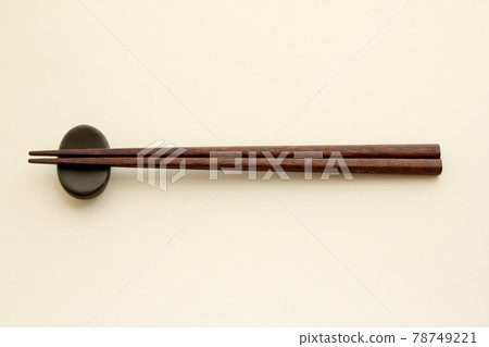 Chopsticks and chopstick rests 78749221