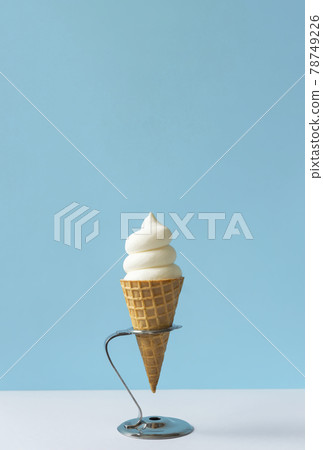 Soft cream  78749226