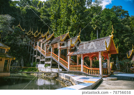 Wat Tham Chiang Dao temple, cave in Chiang Mai province, Thailand Wat Tham Chiang Dao temple, cave in Chiang Mai province, Thailand 78756038