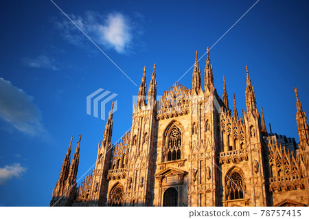 Milan Duomo at Sunset Milan Duomo at Sunset 78757415