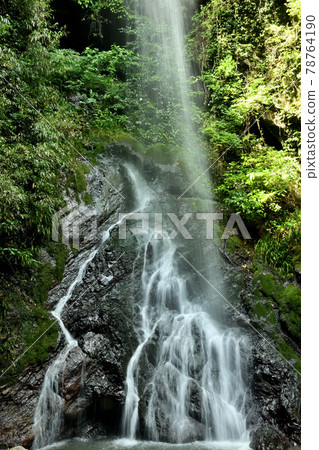 Next waterfall [Aridagawa-cho, Arida-gun, Wakayama Prefecture] 78764190