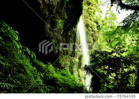 下一個瀑布【和歌山縣有田郡有田川町】 78764195