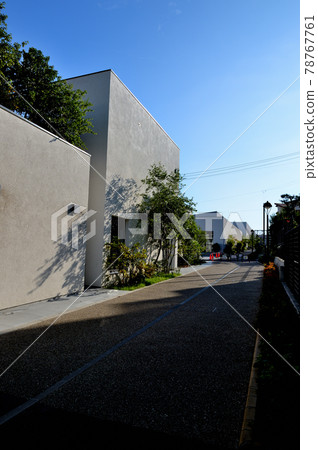 Scenery of reloading commercial facilities in a newly developed area between Shimokitazawa Station and Tohokuzawa Station 78767761