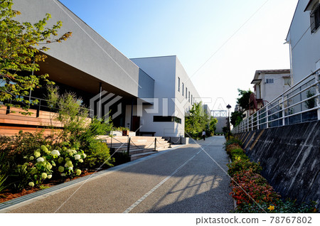 Scenery of reloading commercial facilities in a newly developed area between Shimokitazawa Station and Tohokuzawa Station Scenery of reloading commercial facilities in a newly developed area between Shimokitazawa Station and Tohokuzawa Station 78767802