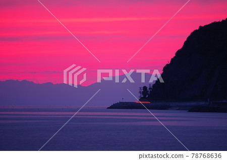 Scenery approaching dusk 78768636