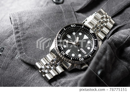 luxury wristwatch for men luxury wristwatch for men 78775151