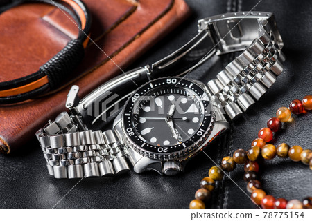 luxury wristwatch for men luxury wristwatch for men 78775154