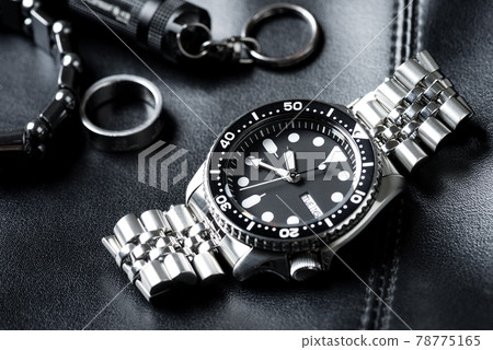 luxury wristwatch for men luxury wristwatch for men 78775165
