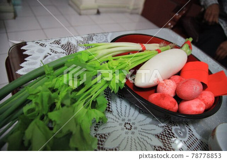 Taiwan’s traditional custom is to prepare 78778853