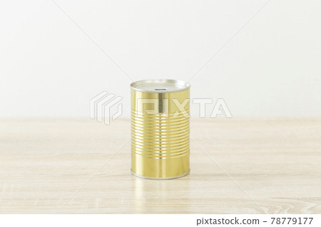 Canned food placed on the desk 78779177