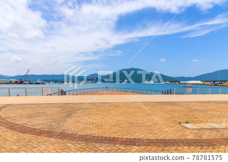 Tsuruga Bay (Sunny in May) 78781575