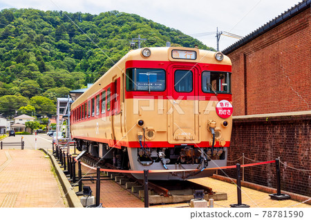 Tsuruga Bay (Sunny in May) 78781590