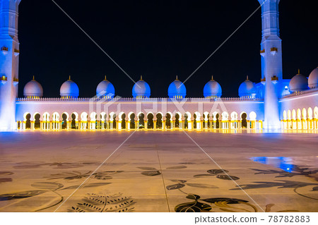 Sheikh Zayed Mosque in Abu Dhabi, UAE Sheikh Zayed Mosque in Abu Dhabi, UAE 78782883
