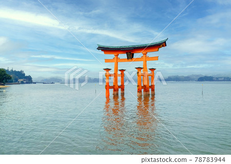 Otori at Itsukushima shrine 78783944