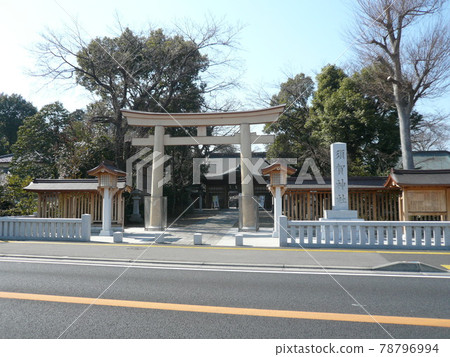 位於櫪木縣小山市宮本町的須賀神社,德川家康供奉並供奉神轎。 位於櫪木縣小山市宮本町的須賀神社,德川家康供奉並供奉神轎。 78796994