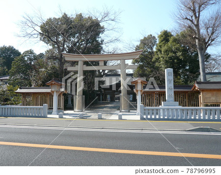 Suga Shrine, located in Miyamoto-cho, Oyama City, Tochigi Prefecture, worshiped by Ieyasu Tokugawa and dedicated the Mikoshi. Suga Shrine, located in Miyamoto-cho, Oyama City, Tochigi Prefecture, worshiped by Ieyasu Tokugawa and dedicated the Mikoshi. 78796995