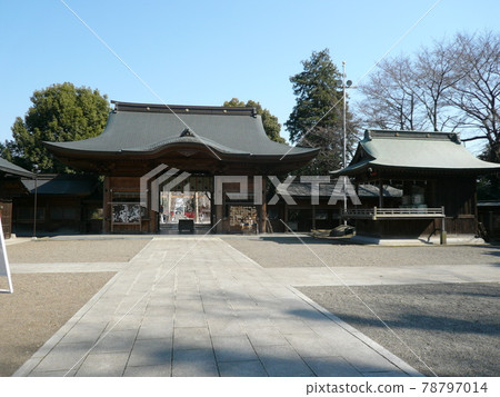 位於櫪木縣小山市宮本町的須賀神社,德川家康供奉並供奉神轎。 位於櫪木縣小山市宮本町的須賀神社,德川家康供奉並供奉神轎。 78797014