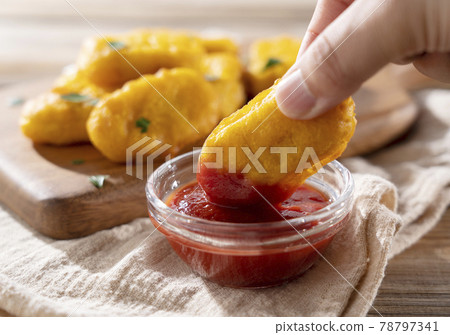 雞塊 雞塊 78797341