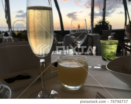 Chemical reaction between sunset and champagne Chemical reaction between sunset and champagne 78798737