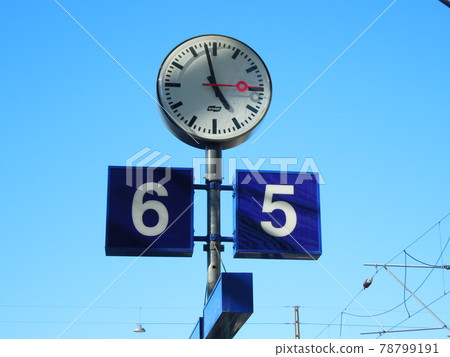 Helsinki Central Station Platform 78799191