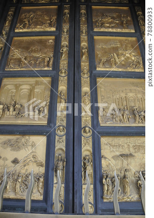 吉貝爾蒂的《天堂之門》，意大利佛羅倫薩洗禮堂 78800933