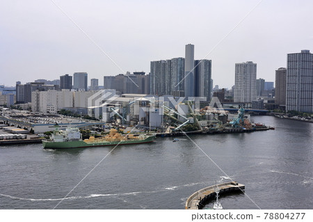 Wharf industrial area 78804277