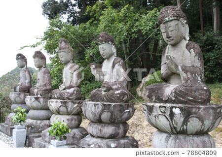 "Stone Buddha Five Nyorai" at Horinji Temple, Hamamatsu City, Shizuoka Prefecture 78804809
