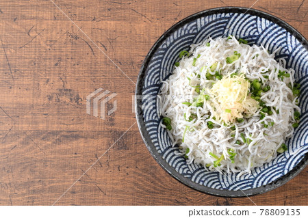 Shirasu-don bird's-eye view high-angle space 78809135