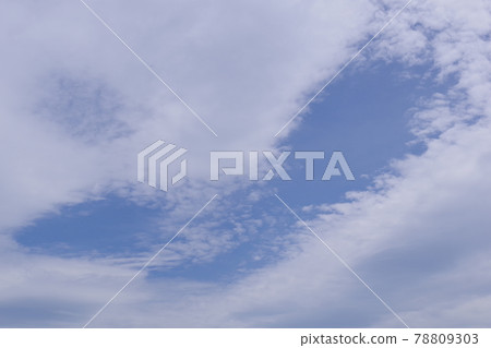 Heart shape? Fallstreak hole 78809303