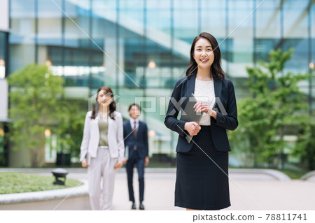 商務人士行走辦公區《LINK FOREST》拍攝合作 商務人士行走辦公區《LINK FOREST》拍攝合作 78811741