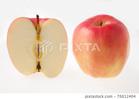 Apple mutsu cut 78812404