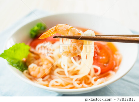 Tomato 78812813