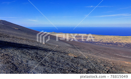 Japan's only desert 78815049