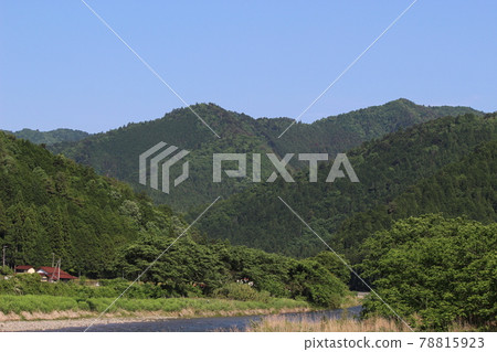 Miyama Kayabuki no Sato 新鮮的綠色和古老的民居【京都府】 78815923