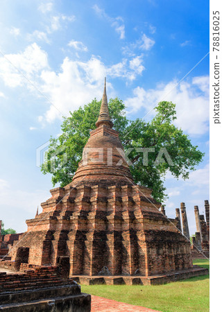 Sukhothai historical park 78816025