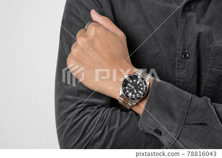 luxury wristwatch for men luxury wristwatch for men 78816043