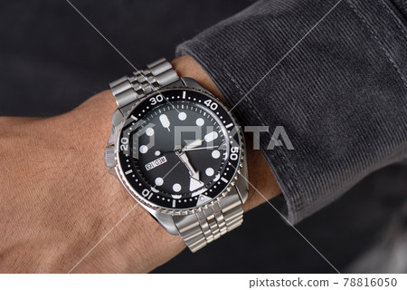 luxury wristwatch for men luxury wristwatch for men 78816050