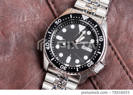 luxury wristwatch for men luxury wristwatch for men 78816055