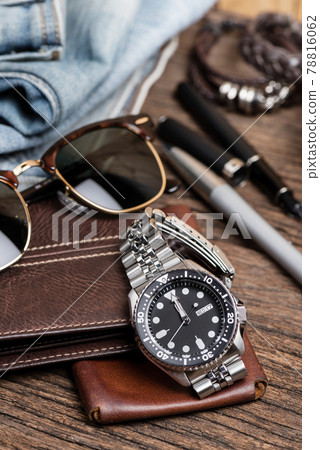 luxury wristwatch for men luxury wristwatch for men 78816062